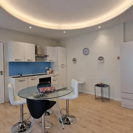 Wh - Via Massa Apartmán